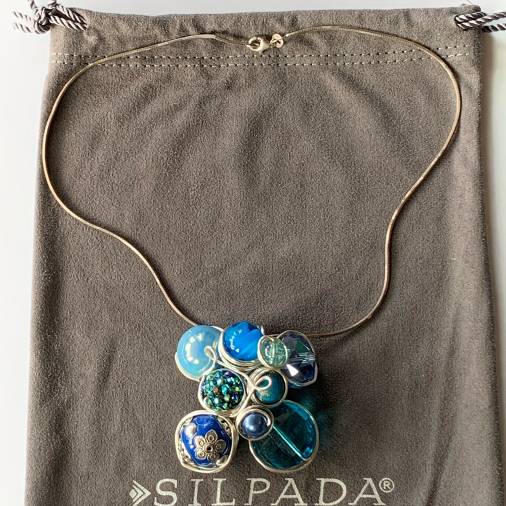 925 sterling silver pendant and necklace with multiple blue gems